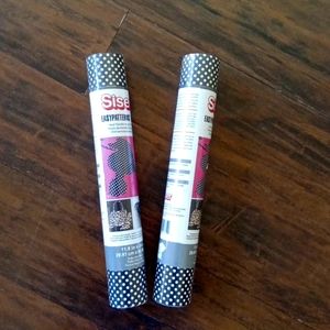 NWT 2 Siser Polka Dot Black Rolls